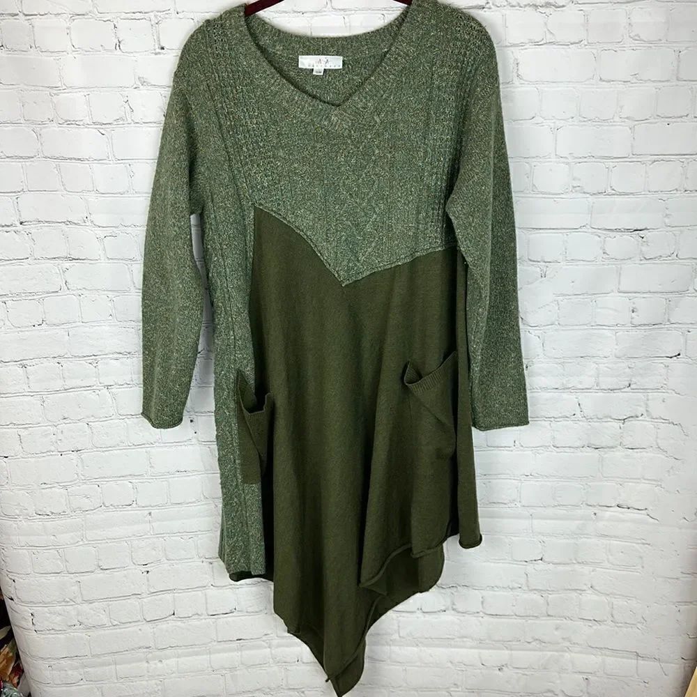 Aria Handmade Asymmetrical Green Tunic Dress Size Small/Medium
